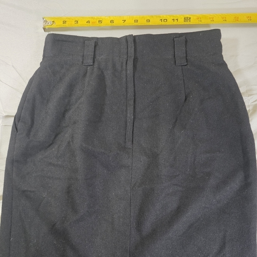 SK & Company Classic Black Wool Pencil Skirt - Picture 4 of 6